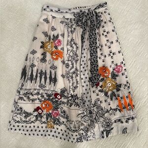 Anthropologie skirt with pockets-never worn
